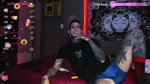 Snapshot of cleoo_jhonny chatting on May 24, 12:59 am cleoo jhonny online show from May 24, 12:59 am