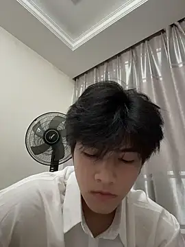 Snapshot of xiaofan777 chatting on November 14, 11:09 am xiaofan777 online show from November 14, 11:09 am