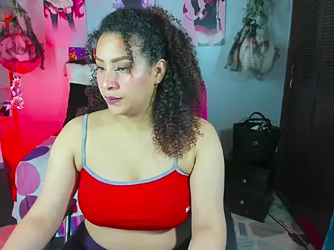 ROZZE MILA online show from October 23, 1:32 pm