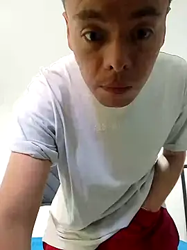 Snapshot of Damian9500 chatting on October 23, 6:50 pm Damian9500 online show from October 23, 6:50 pm