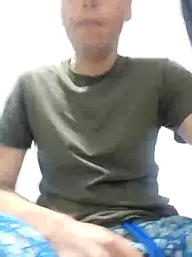 Snapshot of Damian9500 chatting on October 25, 6:35 pm Damian9500 online show from October 25, 6:35 pm