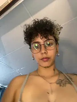 Abby Evanns1 online show from February 7, 5:05 pm