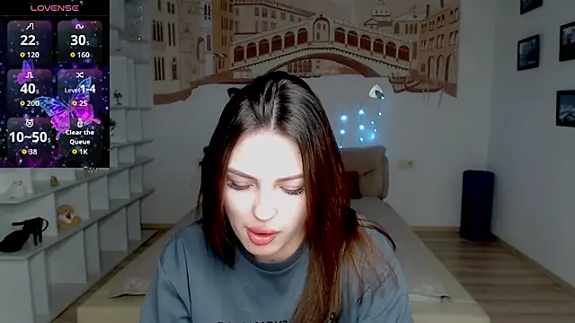 KittyShenson online show from February 7, 6:39 am