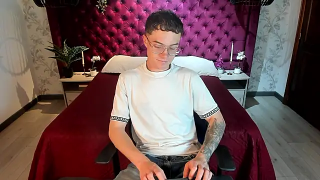 Lil James online show from March 9, 8:24 pm