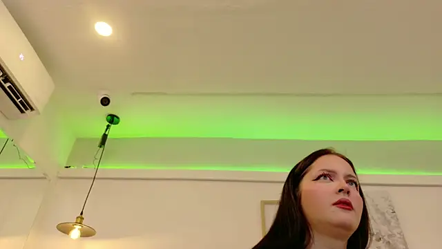 Emily Baby20 online show from April 20, 9:38 pm