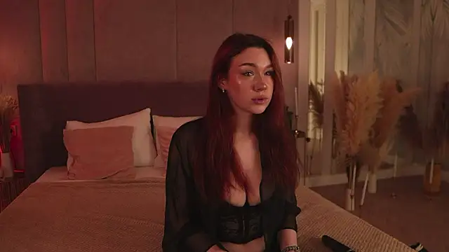 KoriPaul online show from February 6, 5:12 am