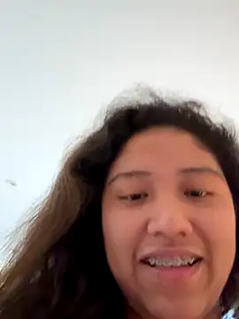 Kmiii21 online show from October 28, 2:53 pm