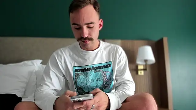 bobbyatx online show from November 27, 9:17 pm