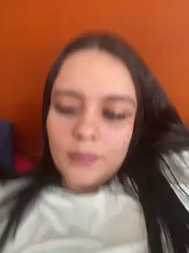 Snapshot of Selena_Roa chatting on May 24, 6:46 pm Selena Roa online show from May 24, 6:46 pm