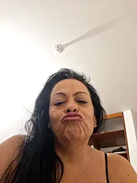 Snapshot of viviana-sexi chatting on March 27, 9:03 pm viviana-sexi online show from March 27, 9:03 pm