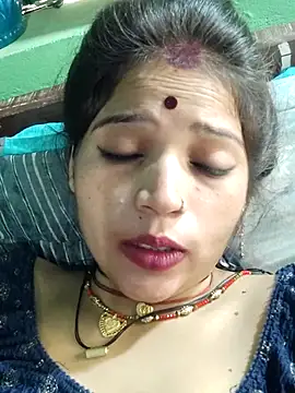 Snapshot of Bhumika_Love chatting on November 17, 3:12 am Bhumika Love online show from November 17, 3:12 am