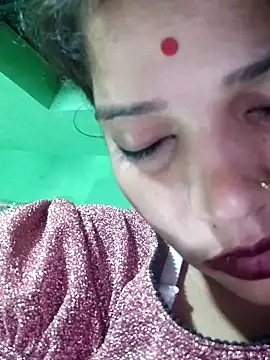 Snapshot of Bhumika_Love chatting on February 4, 12:49 am Bhumika Love online show from February 4, 12:49 am
