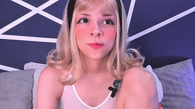 Snapshot of soni_ponwoo chatting on July 10, 11:35 am soni ponwoo online show from July 10, 11:35 am