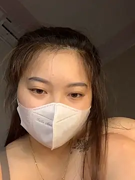 helo-kitty online show from April 24, 3:58 pm