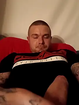 DadDDick925 online show from December 22, 11:07 am