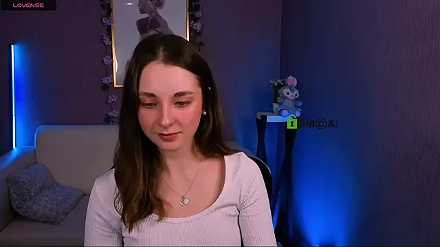 Snapshot of alisabliss chatting on February 5, 8:24 pm alisabliss online show from February 5, 8:24 pm