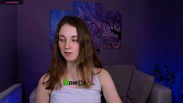 Snapshot of alisabliss chatting on February 8, 8:23 pm alisabliss online show from February 8, 8:23 pm