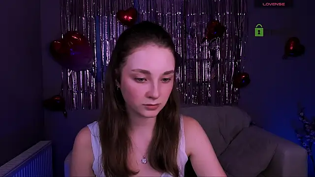 Snapshot of alisabliss chatting on February 16, 8:16 pm alisabliss online show from February 16, 8:16 pm