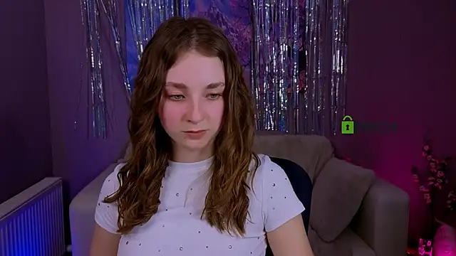 Snapshot of alisabliss chatting on March 3, 8:26 pm alisabliss online show from March 3, 8:26 pm