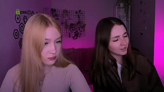 alisabliss online show from April 7, 7:25 pm