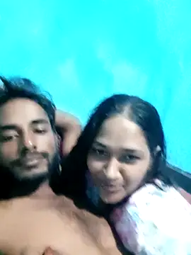 Snapshot of CoupleShow_432 chatting on November 9, 10:13 am CoupleShow 432 online show from November 9, 10:13 am