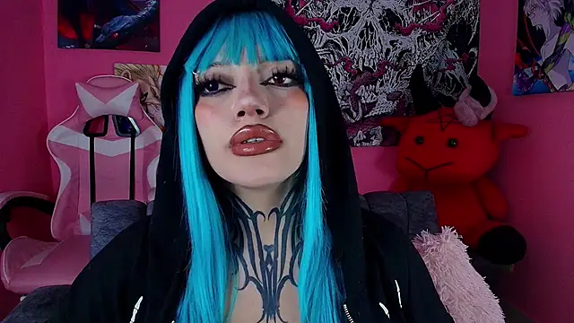 Snapshot of GothGaby chatting on May 15, 11:45 pm GothGaby online show from May 15, 11:45 pm