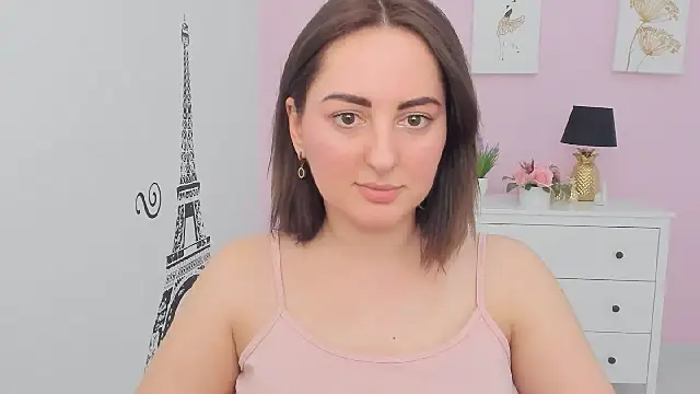 NoraSimons online show from March 12, 1:39 pm