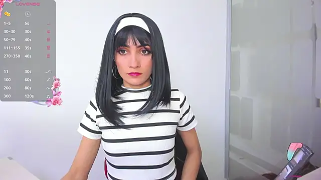 chloehanna online show from February 25, 6:39 pm