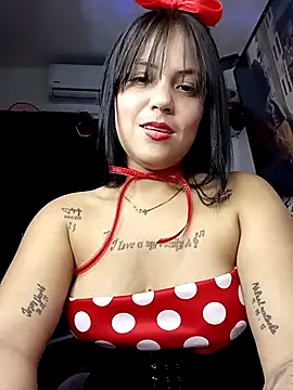 tattyHot95 online show from February 14, 10:06 pm