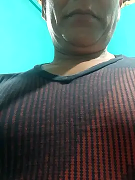 Snapshot of Vegueta79 chatting on May 15, 12:17 am Vegueta79 online show from May 15, 12:17 am