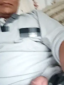 Snapshot of Vegueta79 chatting on August 2, 11:19 am Vegueta79 online show from August 2, 11:19 am