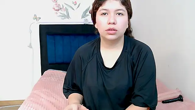 Snapshot of BRYXS1 chatting on April 26, 4:48 pm BRYXS1 online show from April 26, 4:48 pm