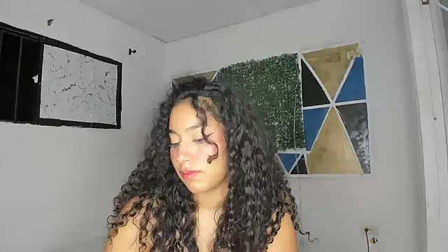 emily stars1 online show from February 22, 5:08 am