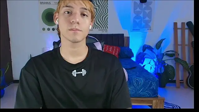 Snapshot of Habel__moretti chatting on February 7, 6:33 pm Habel moretti online show from February 7, 6:33 pm