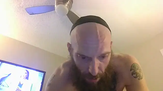 Snapshot of KosherCo313 chatting on June 1, 2:57 am KosherCo313 online show from June 1, 2:57 am