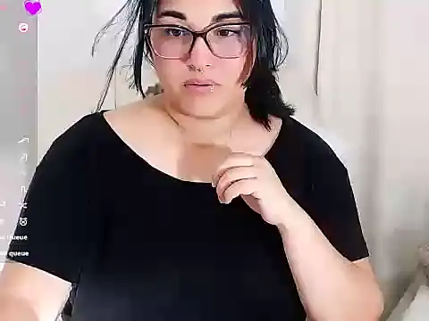 Snapshot of mira_cherry02 chatting on February 16, 3:57 am mira cherry02 online show from February 16, 3:57 am