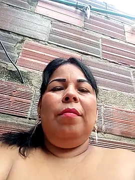 Snapshot of mother2-divorced chatting on April 30, 1:28 pm mother2-divorced online show from April 30, 1:28 pm