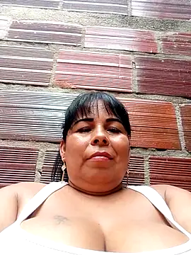 Snapshot of mother2-divorced chatting on April 30, 8:57 pm mother2-divorced online show from April 30, 8:57 pm