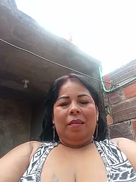 Snapshot of mother2-divorced chatting on May 23, 1:37 pm mother2-divorced online show from May 23, 1:37 pm