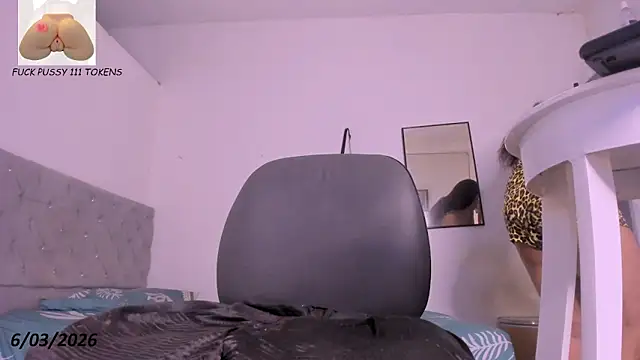 AnthonellaBrowm online show from March 6, 7:16 am