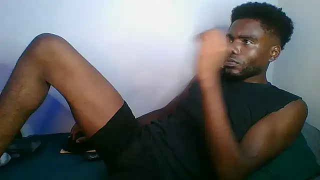 Snapshot of Suamyst_25 chatting on July 10, 5:12 am Suamyst 25 online show from July 10, 5:12 am