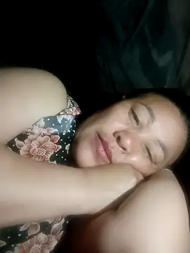 Snapshot of chich-bong chatting on December 20, 7:21 pm chich-bong online show from December 20, 7:21 pm