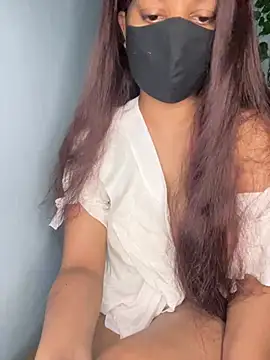 Snapshot of Cute_Marina chatting on April 24, 7:55 am Cute Marina online show from April 24, 7:55 am