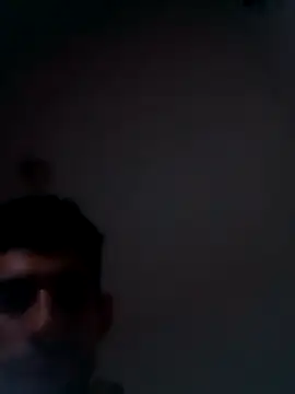 Snapshot of elperri2025 chatting on October 27, 4:27 am elperri2025 online show from October 27, 4:27 am