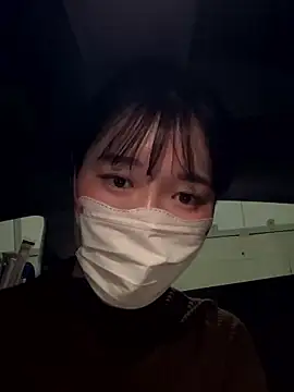 karenchaaan online show from October 28, 8:07 am