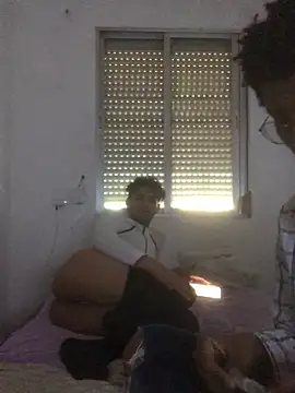 Snapshot of Albert_Madrid chatting on June 7, 8:51 am Albert Madrid online show from June 7, 8:51 am