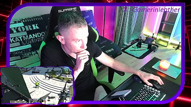 Gamerinleather online show from November 1, 9:17 pm