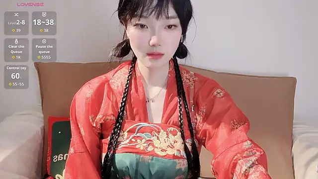 upoo7lt online show from April 15, 1:56 am