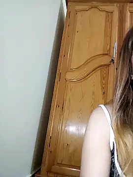 indilasixeey online show from February 21, 8:10 pm