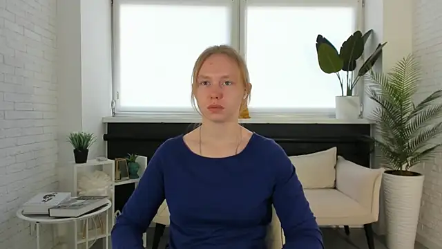 RessiePurtill online show from October 23, 12:37 pm